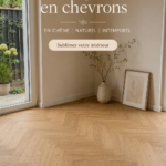 Un salon lumineux avec un parquet en chêne à chevrons qui ajoute chaleur et élégance à l'espace.